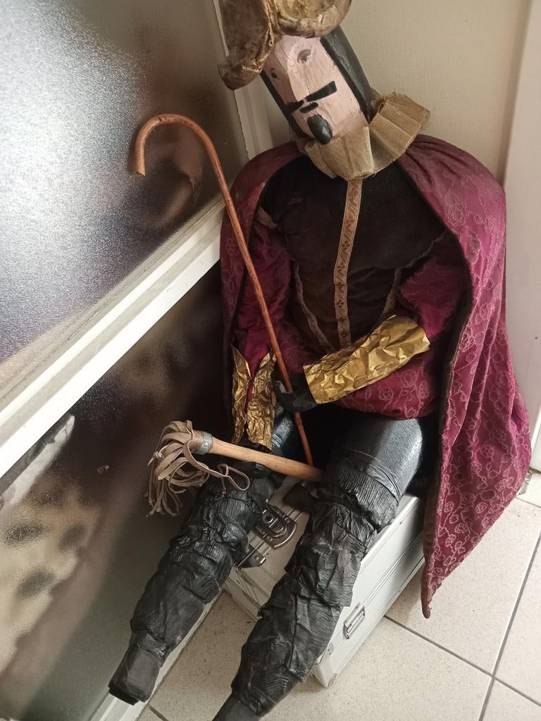 Spectacle de théâtre de marionnettes original à Bruxelles, Enlèvement