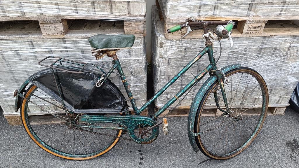 antieke fiets Merk BEMO Debou O. Ichtegem, Fietsen en Brommers, Fietsen | Oldtimers, 59 cm of meer, Ophalen, Bemo, Jaren '50