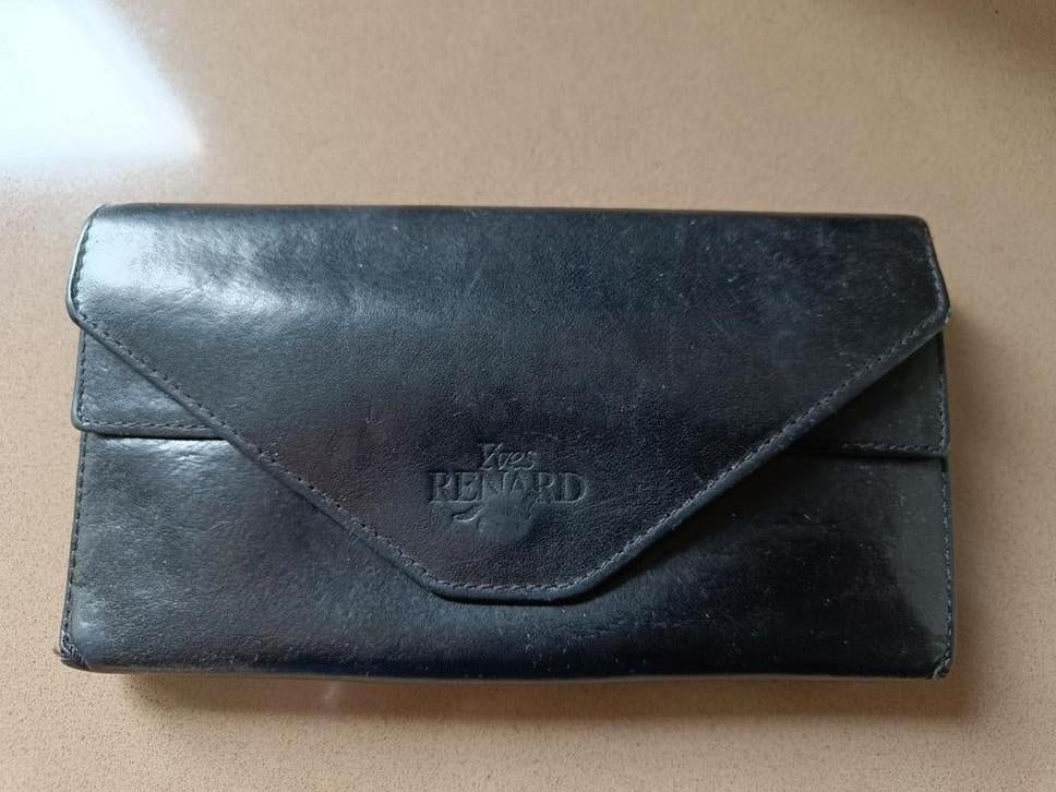 Portefeuille en cuir noir par Yves Renard., Autres marques, Enlèvement ou Envoi, Comme neuf, Cuir