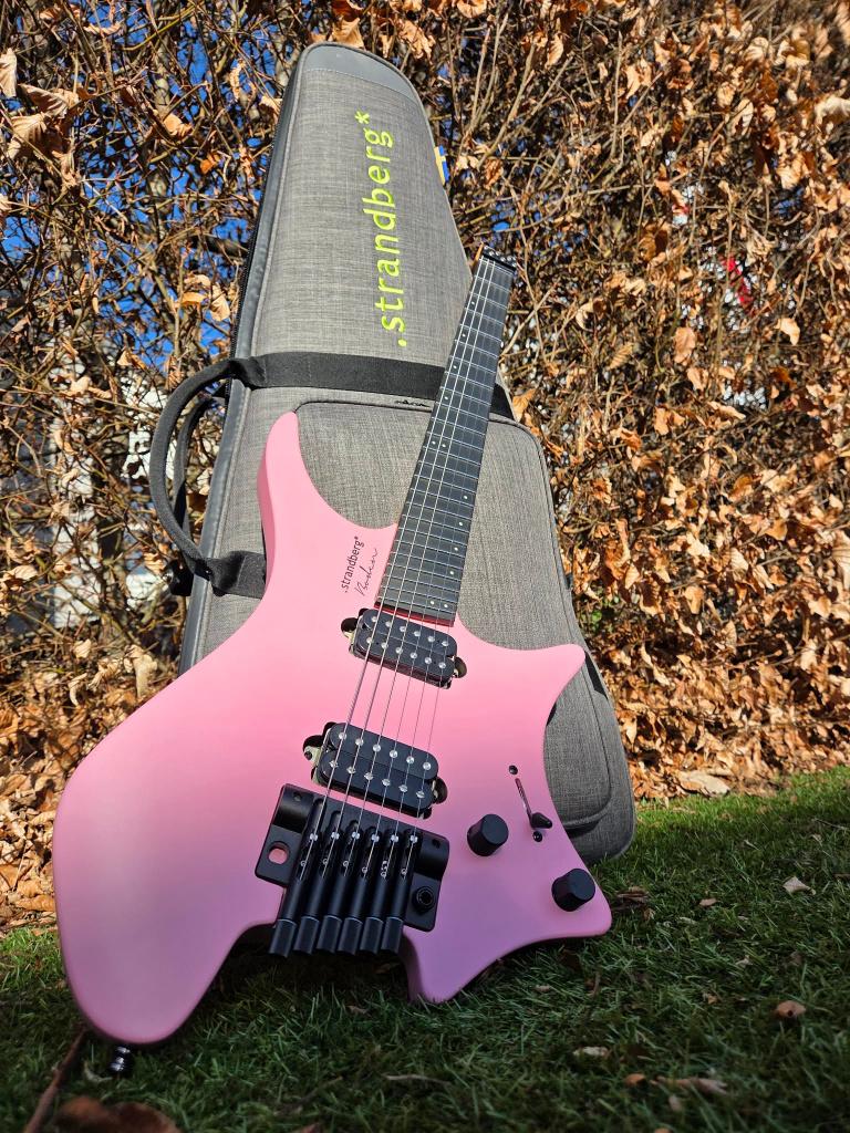 Strandberg Boden P6T RESQ:D Coral Pink, Muziek en Instrumenten, Ophalen, Zo goed als nieuw, Solid body, Overige merken