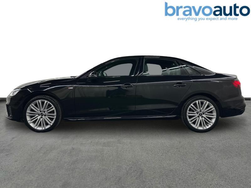 Audi A4 35 TFSI S Line + Shadow Look, Auto's, Audi, Automaat, 4 deurs, Euro 6, 1984 cc