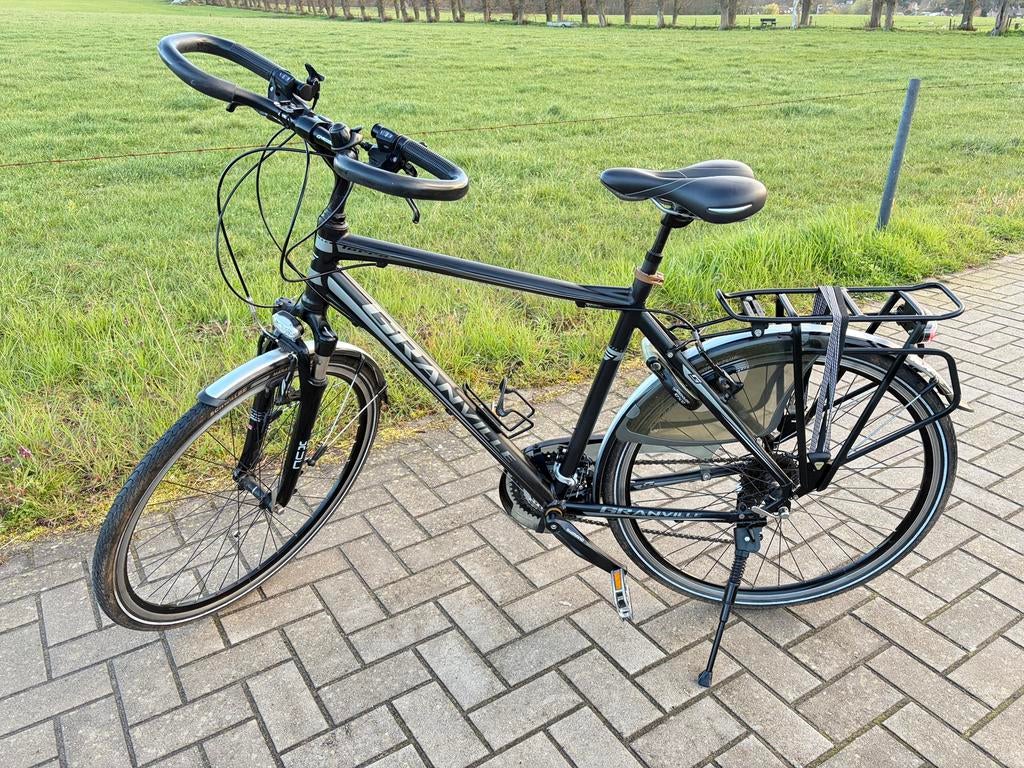 Herenfiets als nieuw, Ophalen, Zo goed als nieuw