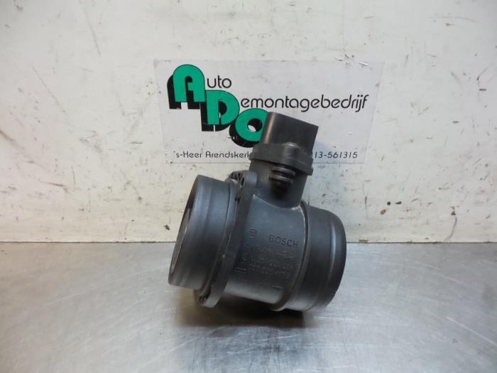 Compteur de masse d'air d'un Volkswagen Caddy (Caddy 04-), Volkswagen, -, 3 mois de garantie, Utilisé