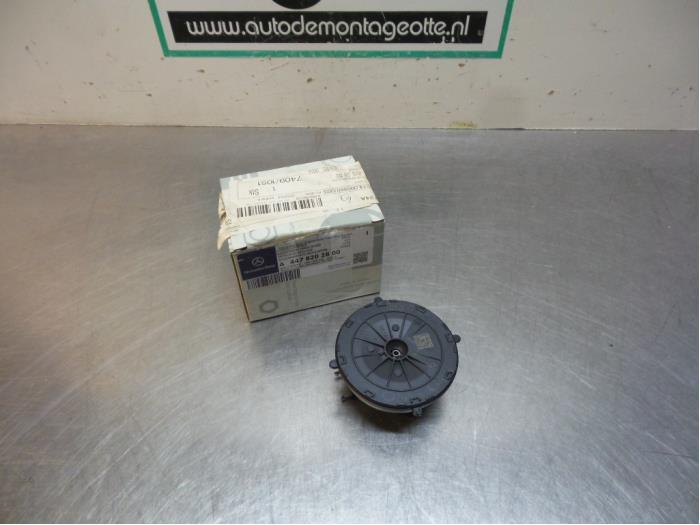 Spiegel motor links van een Mercedes Vito (Vito 14-), -, -, Nieuw, Ophalen of Verzenden