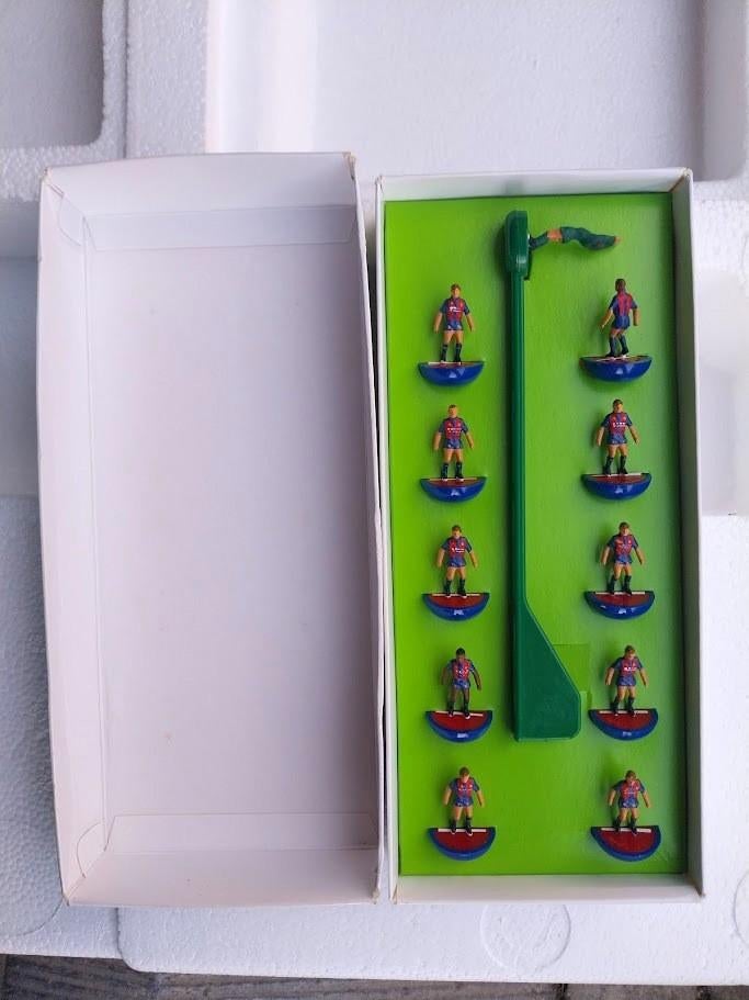 SUBBUTEO Barcelona-team, Ophalen of Verzenden