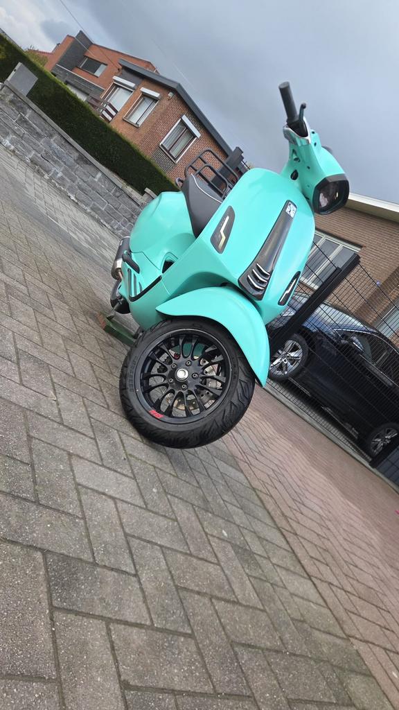 Vespa sprint b klasse, Enlèvement ou Envoi, Comme neuf