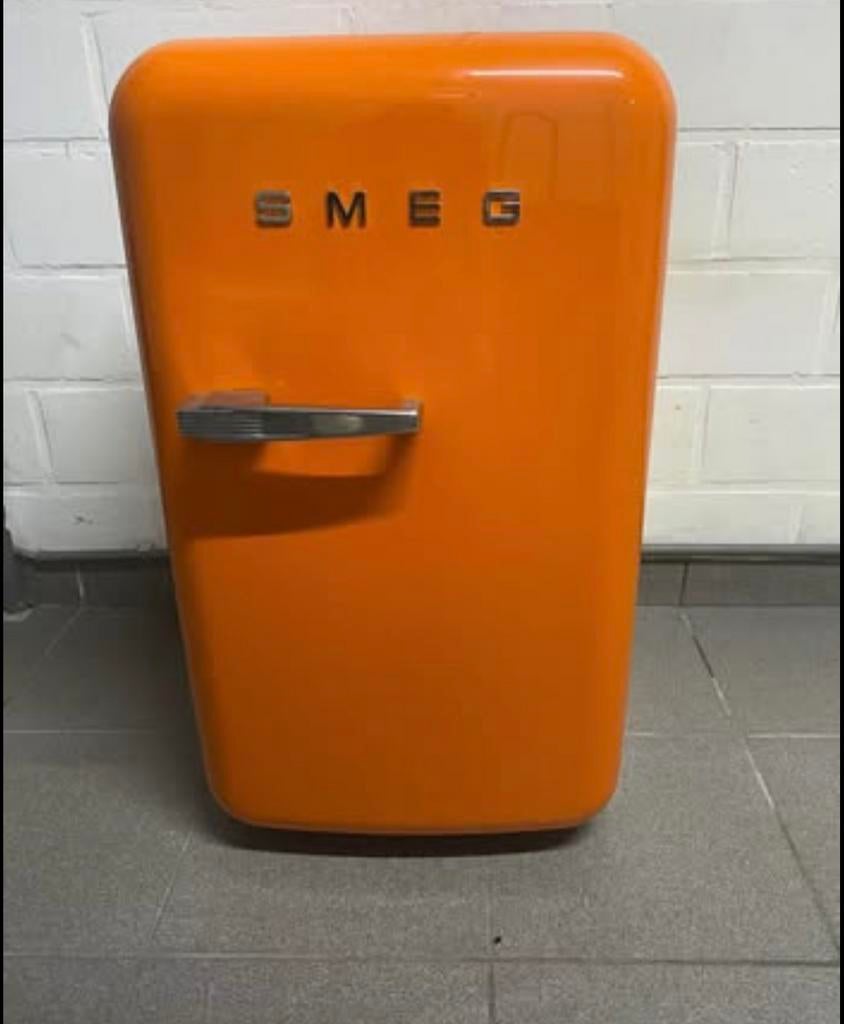SMEG mini koelkast, Ophalen, Zo goed als nieuw