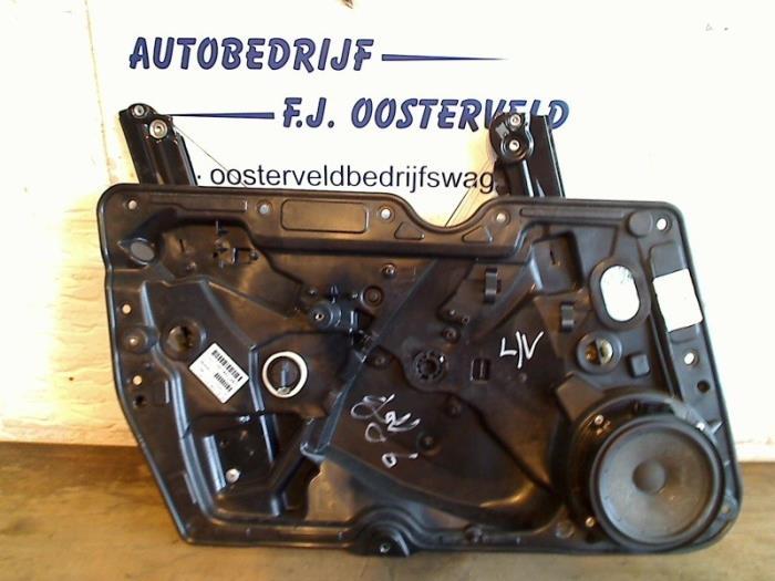 Ruitmechaniek 4Deurs links-voor van een Volkswagen Golf, Gebruikt, -, Volkswagen, -