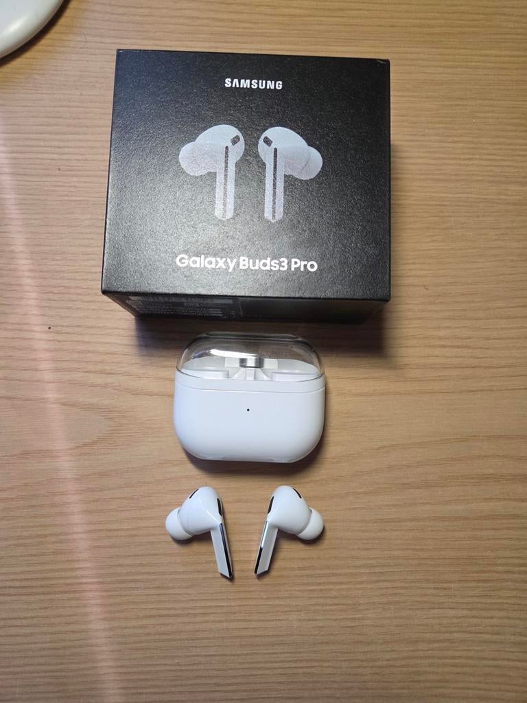 Samsung Galaxy buds 3Pro, Enlèvement ou Envoi, Utilisé, Intra-auriculaires (In-Ear), Bluetooth