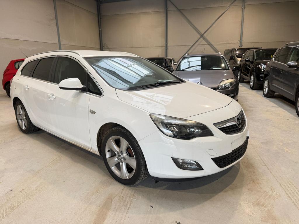 Opel astra - 1.3 diesel - 2011, Auto's, Euro 5, Leder, Bedrijf, Diesel
