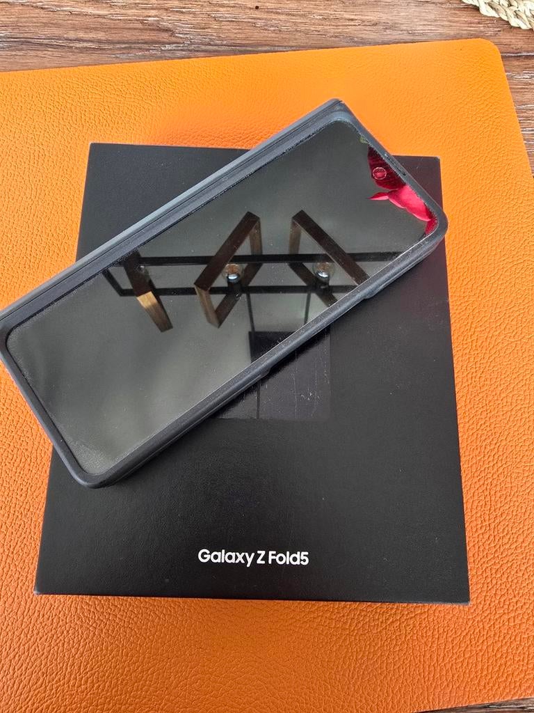 Samsung Galaxy Fold 5 256 Go, Télécoms, Téléphonie mobile | Samsung, 10 mégapixels ou plus, Comme neuf, Enlèvement, Sans abonnement