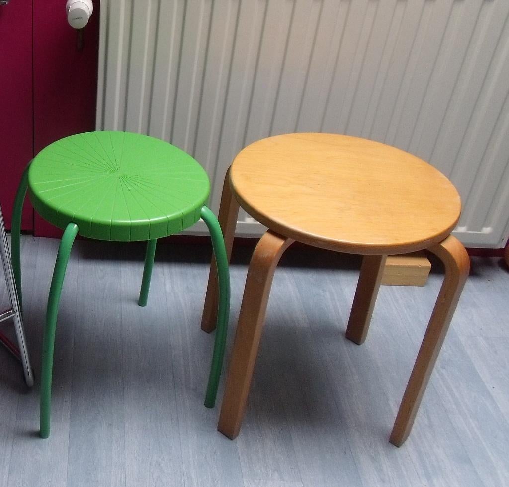 tabourets ikea vintages 20€ pièce, Enlèvement, Utilisé, Bois