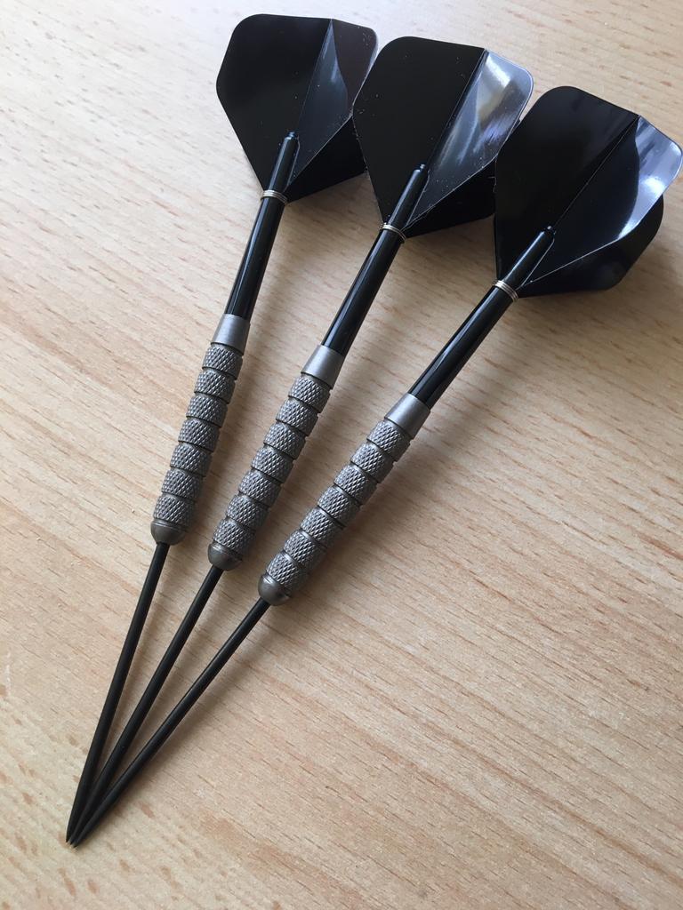 Tungsten darts met extreem lange punten 26 gram, Sport en Fitness, Darts, Ophalen of Verzenden, Gebruikt, Pijlen