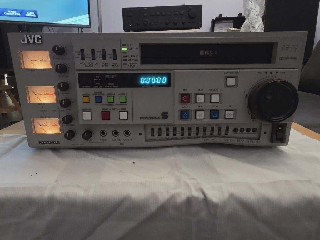 JVC BR S811E - VHS SVHS! Voor onderdelen of om riemen repare, Audio, Tv en Foto, Ophalen of Verzenden, VHS of SVHS, (Video)band