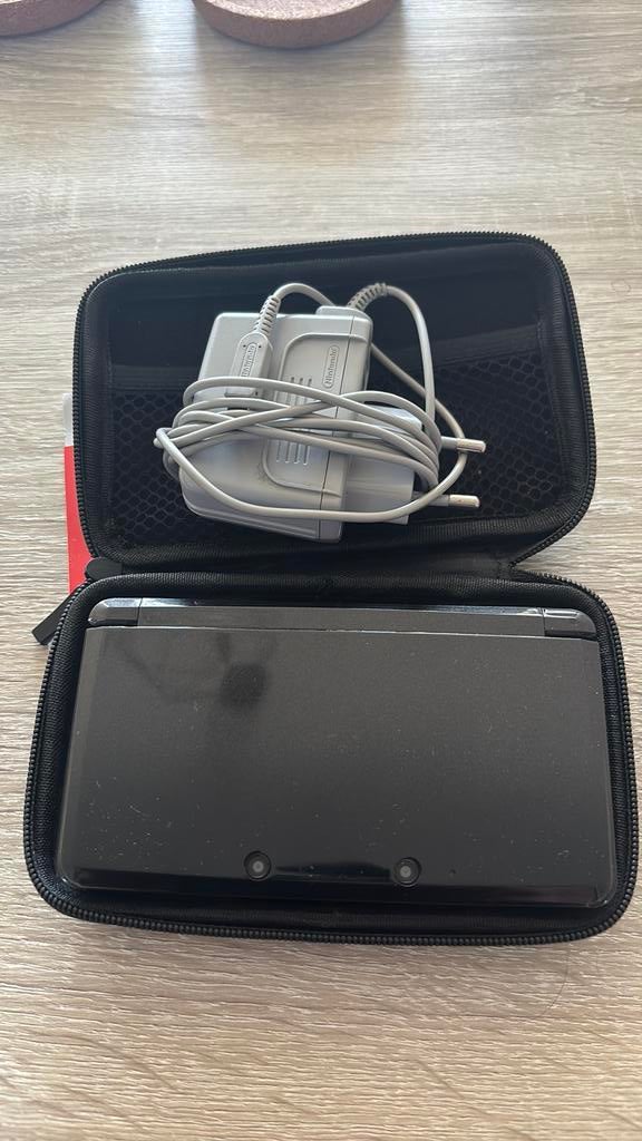 nintendo 3 Ds, Games en Spelcomputers, Spelcomputers | Nintendo 2DS en 3DS, Ophalen, Zwart, Met beschermhoes of tas, 3DS