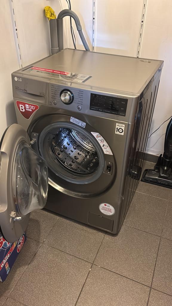 LG Wasmachine, Elektronische apparatuur, Wasmachines, Ophalen, Zo goed als nieuw
