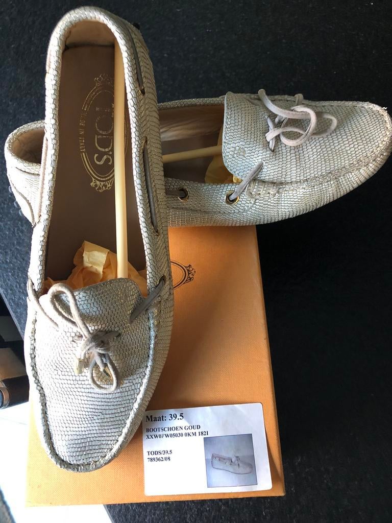 Tods bootschoen, Kleding | Dames, Overige kleuren, Instappers, Ophalen of Verzenden, Zo goed als nieuw