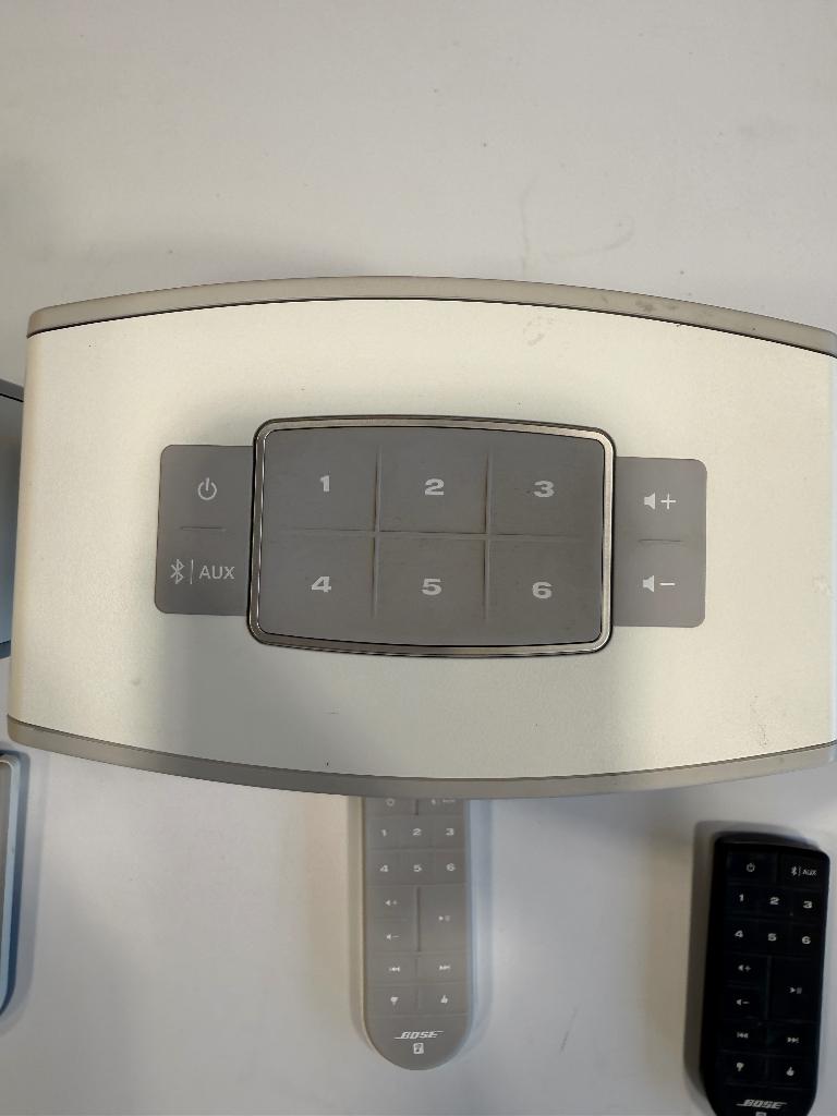 Set van 4 Bose SoundTouch 10 speakers, Enlèvement, Utilisé, Bose