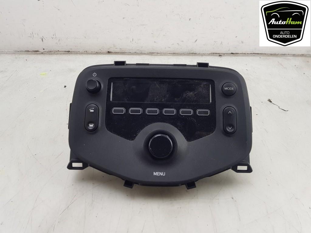 RADIO Peugeot 108 (|861200H050|B000792480|86120H050|), Utilisé, Peugeot