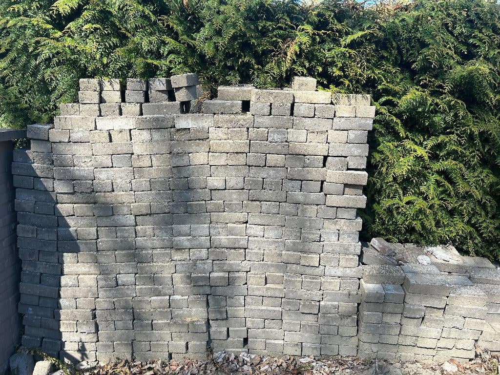 Gratis af te halen: klinkers / straatstenen, Ophalen, Gebruikt