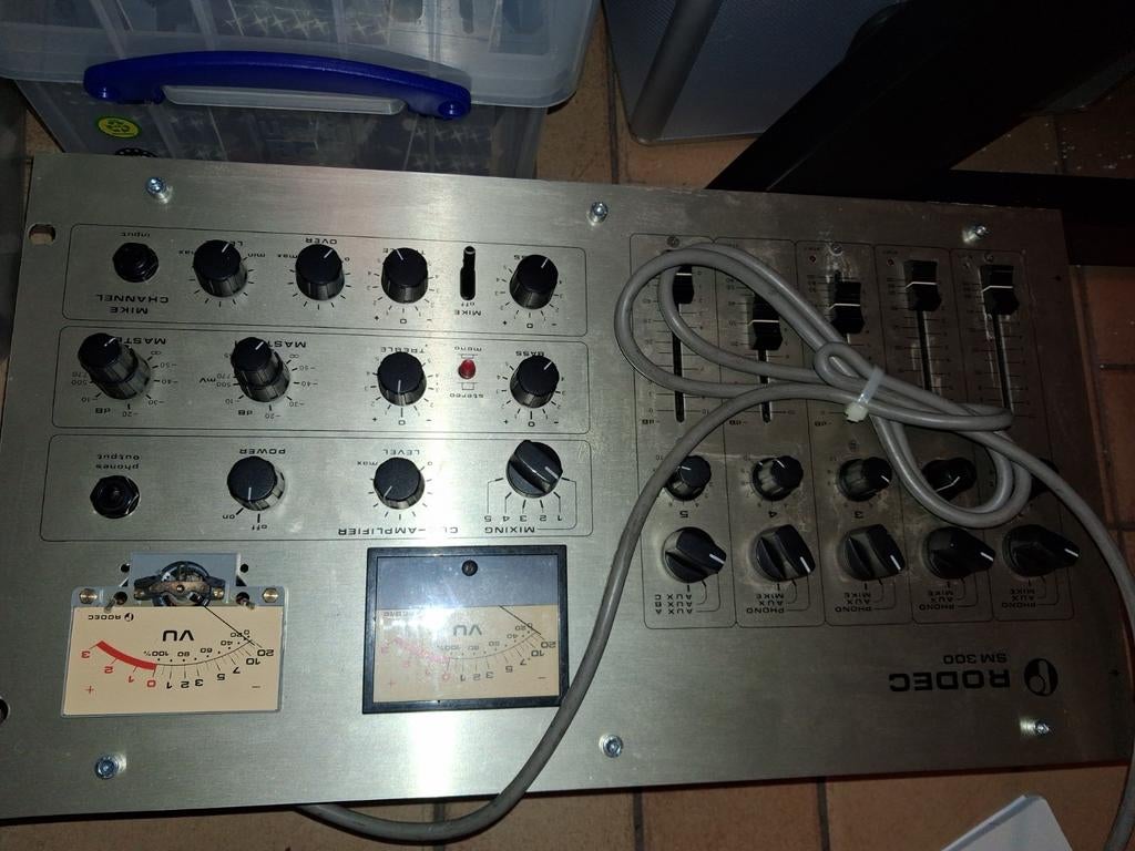 RODEC SM 300  defeckt., Muziek en Instrumenten, Mengpanelen, Ophalen, Gebruikt, 10 tot 20 kanalen, Microfooningang