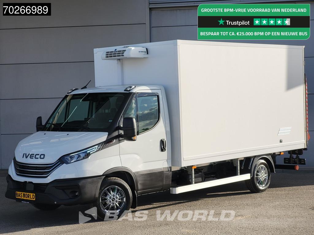 Iveco Daily 35S18 BPM VRIJ! 3.0L Koelwagen Laadklep Thermoki, Auto's, Bestelwagens en Lichte vracht, Automaat, Stof, Cruise Control