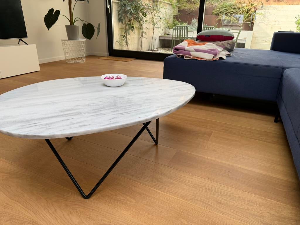 Furnified marmeren tafel, Ophalen, Gebruikt