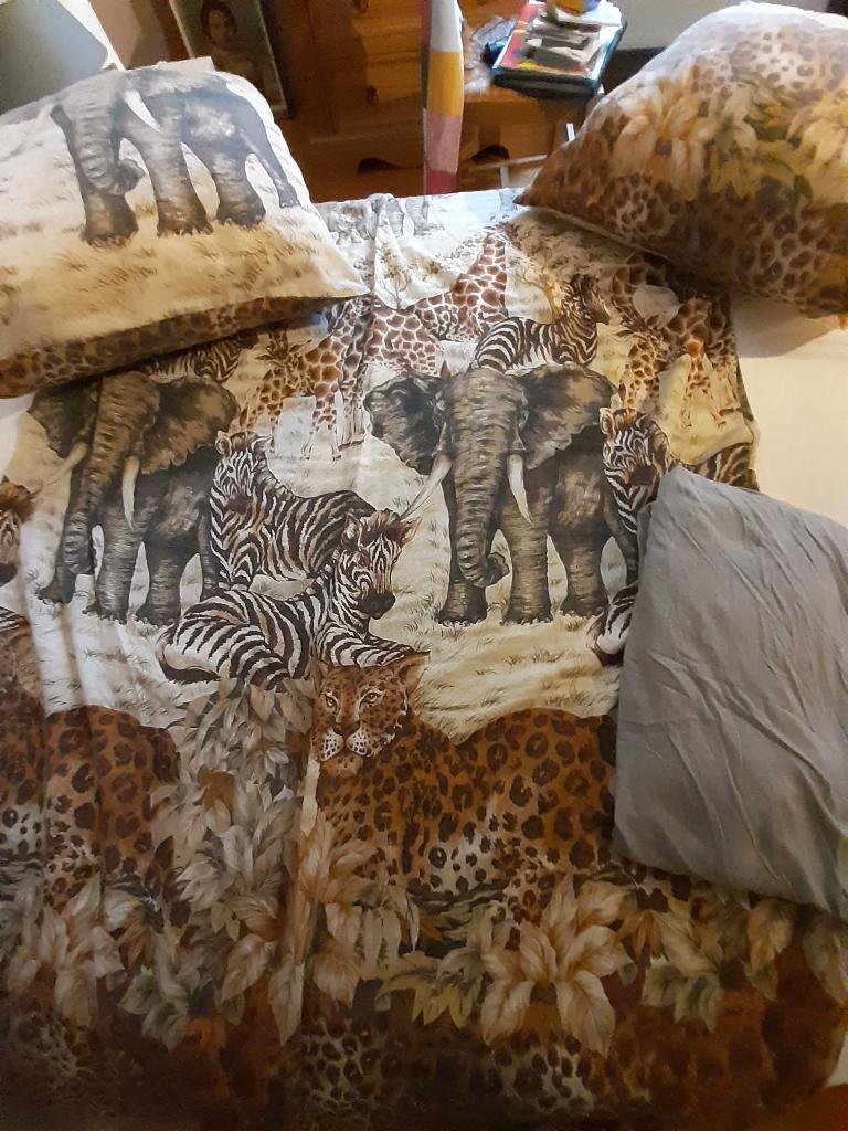 Parure de lit complète de 2 personnes avec animaux de Savane, Huis en Inrichting, Slaapkamer | Beddengoed, Gebruikt, Dekbedovertrek