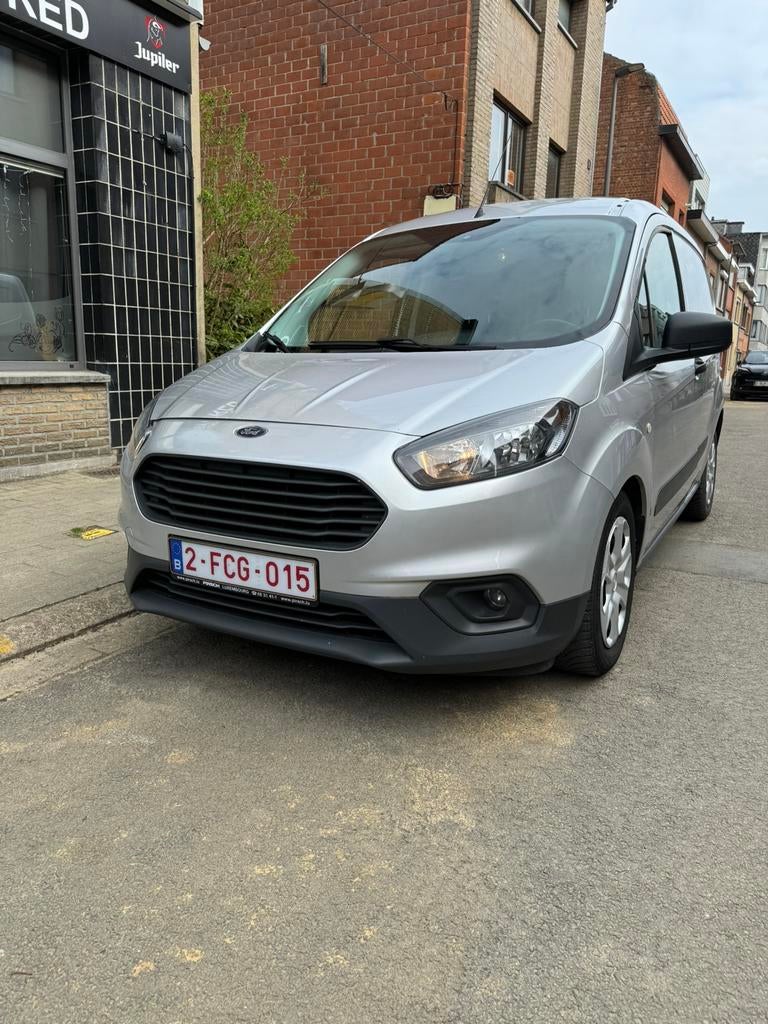 Ford Transit Courier 2019, Auto's, Particulier, Overige carrosserie, Transit, Te koop