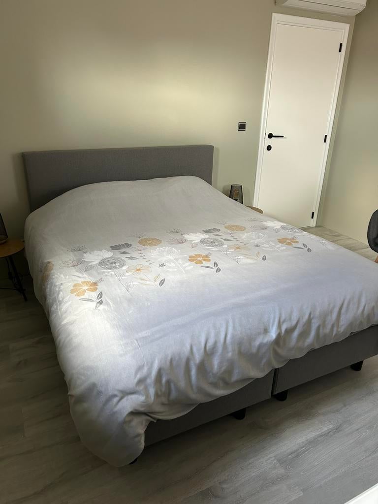 Boxspring 160x200, Ophalen, Grijs