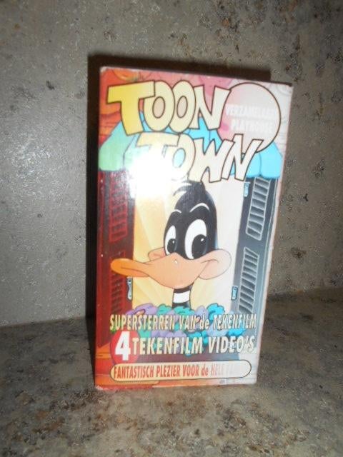 VHS Box - Toon Town voor collectors, Ophalen of Verzenden, Zo goed als nieuw