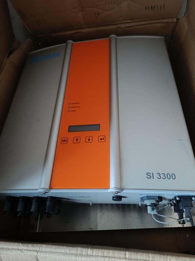 Onduleir pour panneaux solaire, Bricolage & Construction, Enlèvement