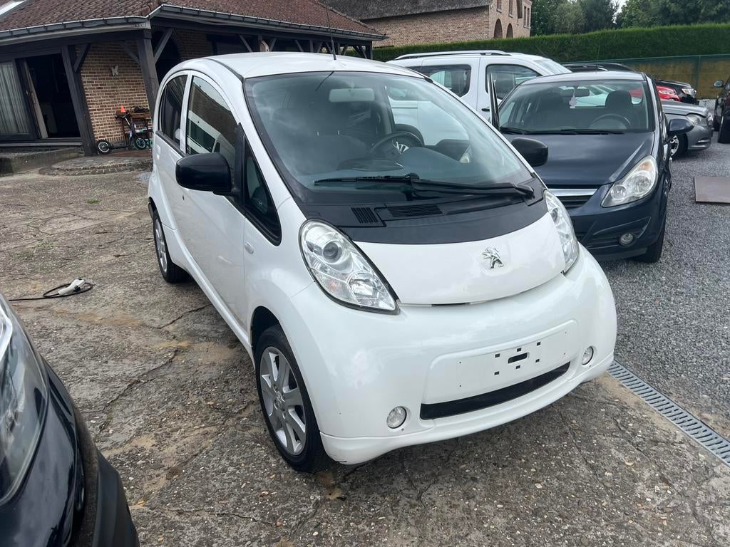 Peugeot ion eletric 27.000km, Auto's, Automaat, Wit, Vierwielaandrijving, Parkeersensor