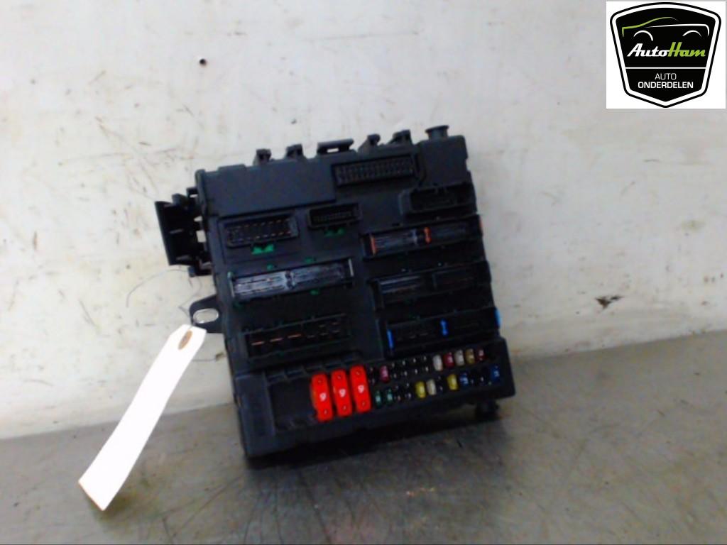 ZEKERINGKAST Opel Signum (F48) (01-2003/12-2008), Gebruikt, Opel