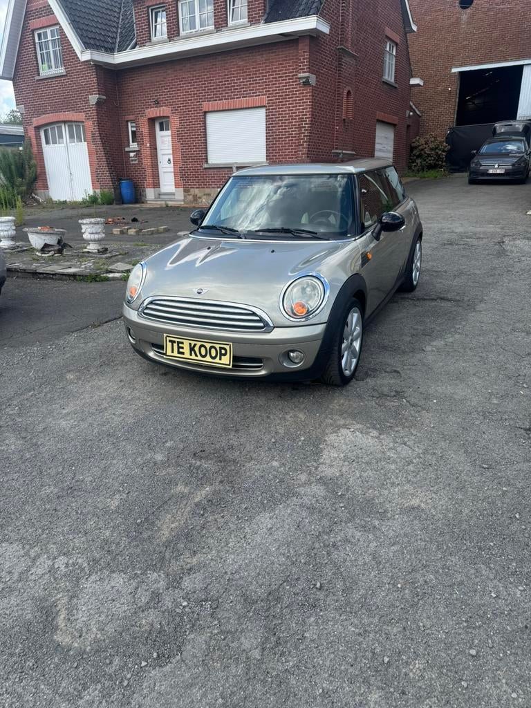Mini one 1.4 70kw benzine bj2007 km132750 1jaar garantie, Auto's, Mini, Leder en Stof, Bedrijf, Handgeschakeld, Cooper