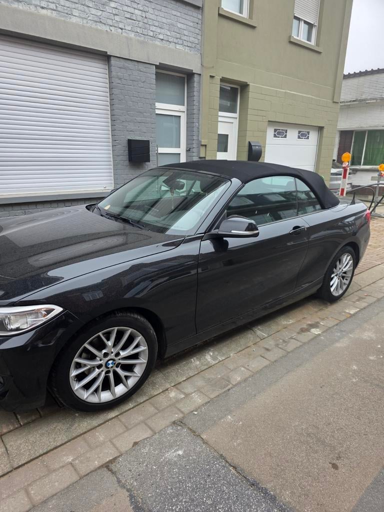 Bmw 218 d met 50000km Automatique, Autos, BMW, Cuir, Euro 6, Cabriolet, Noir