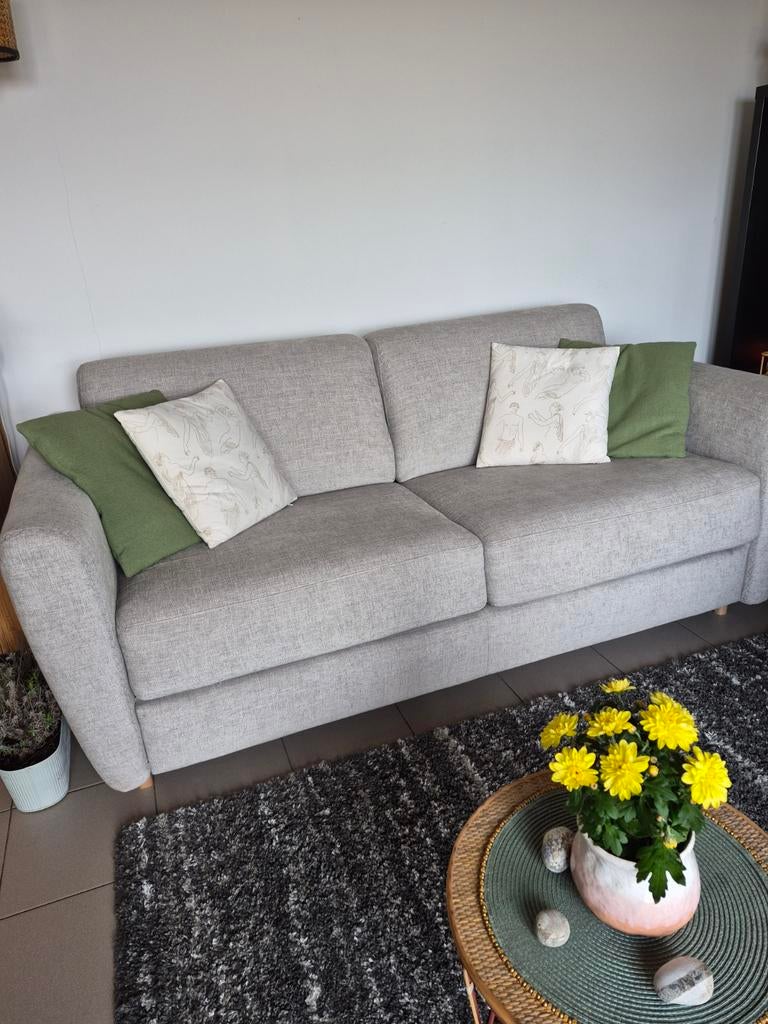 DIVAN/LIT GREIGE HAUT GAMME DIENNE COUCH.PERMANENT, Enlèvement, Comme neuf