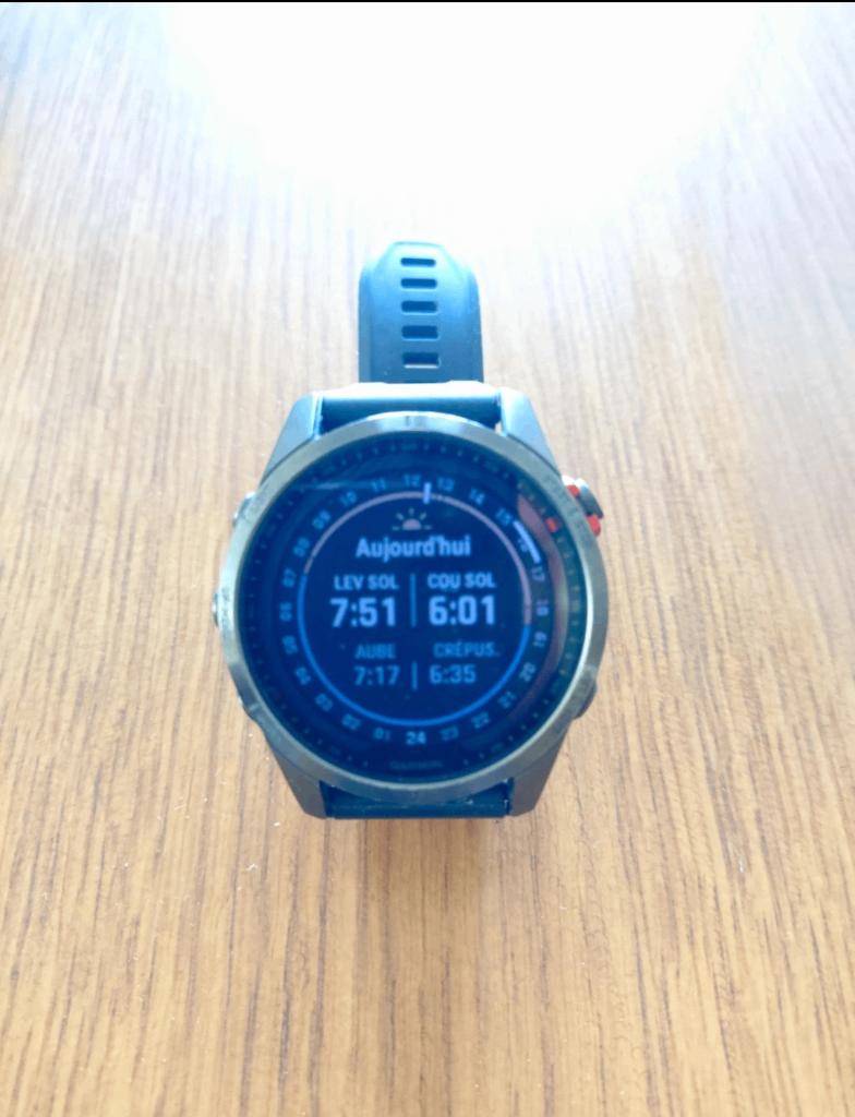 montres garmin, Staal, Polshorloge, Kunststof, Zo goed als nieuw