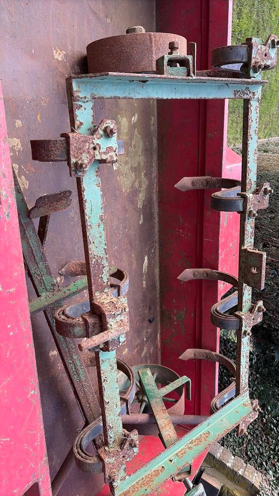 Ground breaker pour support, Enlèvement