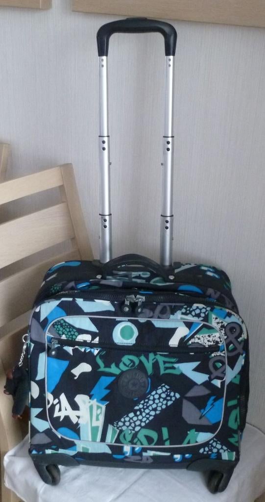 Kipling trolley „manary” 4 wielen + aap, Handtassen en Accessoires, Tassen | Schooltassen, Gebruikt, Aktetas of Boekentas, 40 tot 50 cm