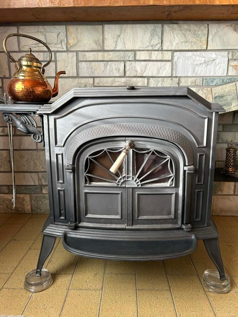 Poêle à bois Vermont Castings, Enlèvement, Utilisé, Bois, Autoportant