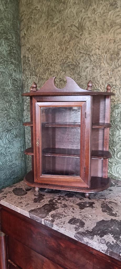 antiek kastje, Ophalen