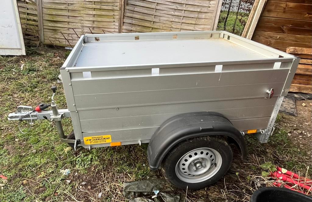 Remorque etanche a louer, Enlèvement, Comme neuf