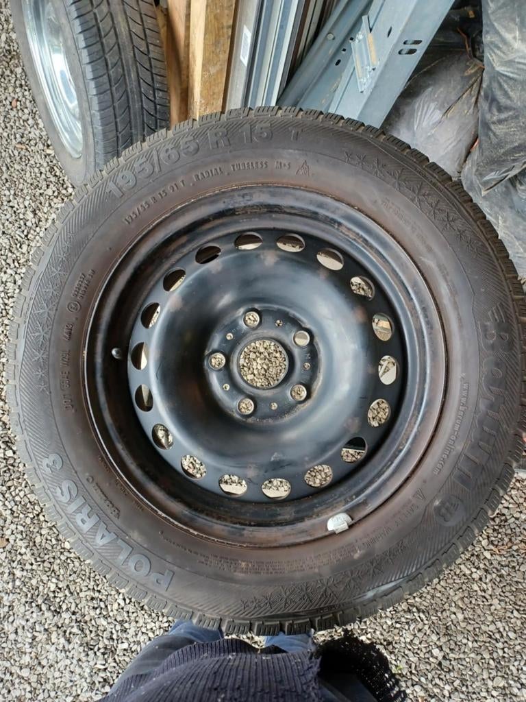 4 Pneus hiver montés sur jantes tôle Golf, Autos : Pièces & Accessoires, Enlèvement, Pneus hiver, Pneu(s)