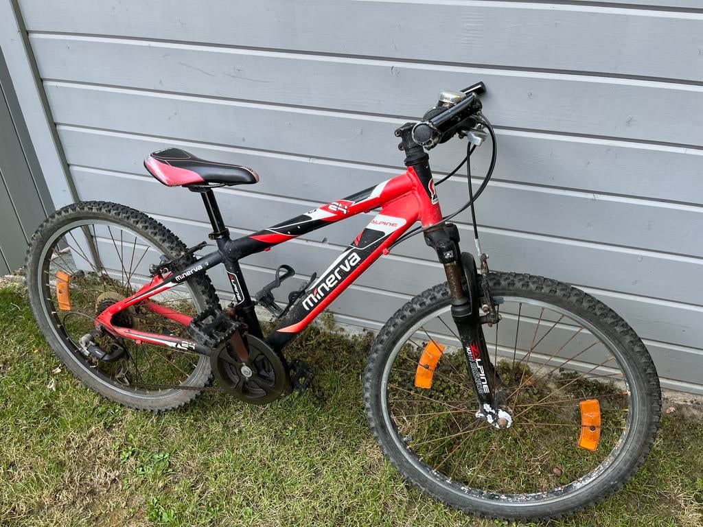 Mountain bike junior 24inch Minerva, Vélos & Vélomoteurs, Vélos | BMX & Freestyle, Enlèvement, Utilisé
