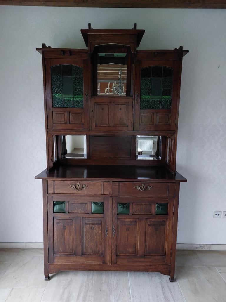 Antieke vitrinekast uit eikenhout, Ophalen, Antiek