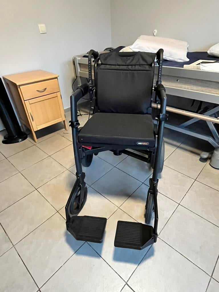 Rolstoel/rollator, Diversen, Rolstoelen, Ophalen, Zo goed als nieuw