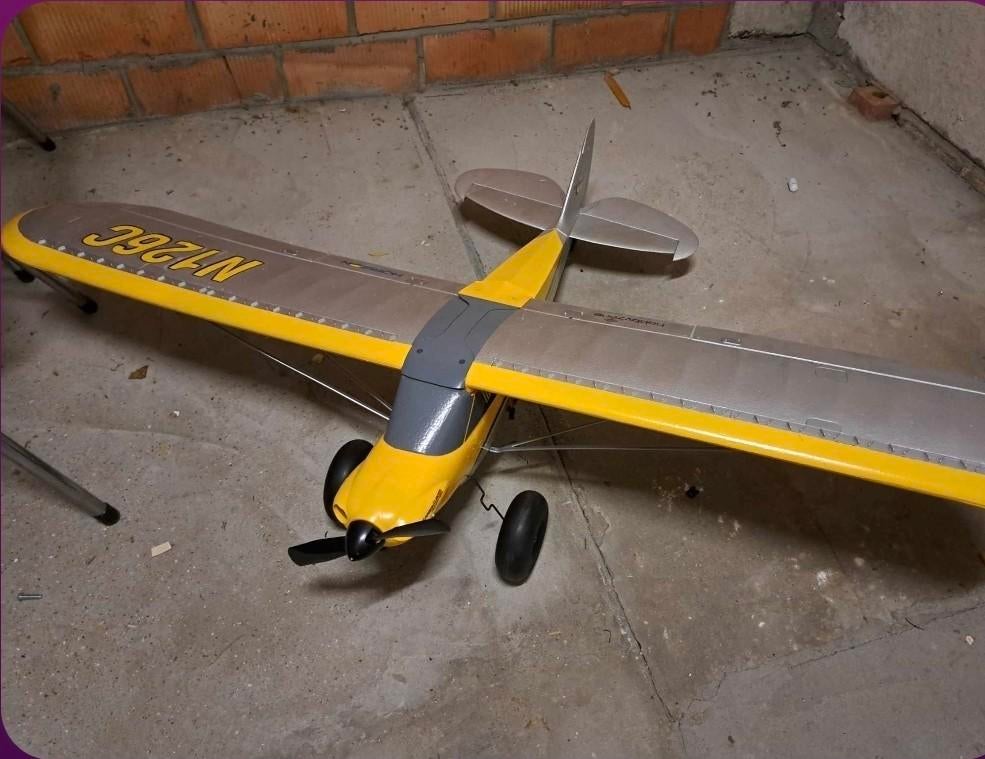 Carbon Cub 1.3 Horizon Hobby, Hobby en Vrije tijd, Modelbouw | Radiografisch | Vliegtuigen, Nieuw, Ophalen of Verzenden