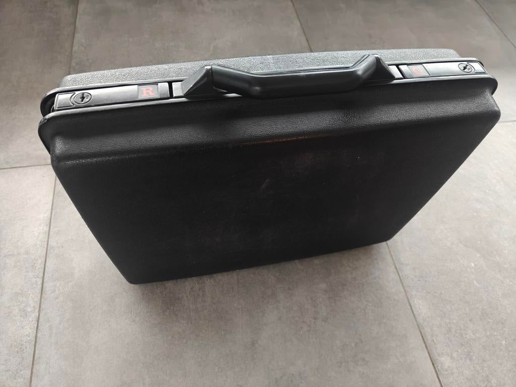 Mallette Samsonite, bon état, 35 à 45 cm, Enlèvement ou Envoi, Plastique dur, Utilisé