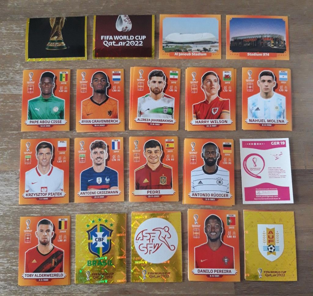 Panini World Cup 2022 Qatar 60 stickers, Collections, Enlèvement ou Envoi, Neuf, Affiche, Image ou Autocollant